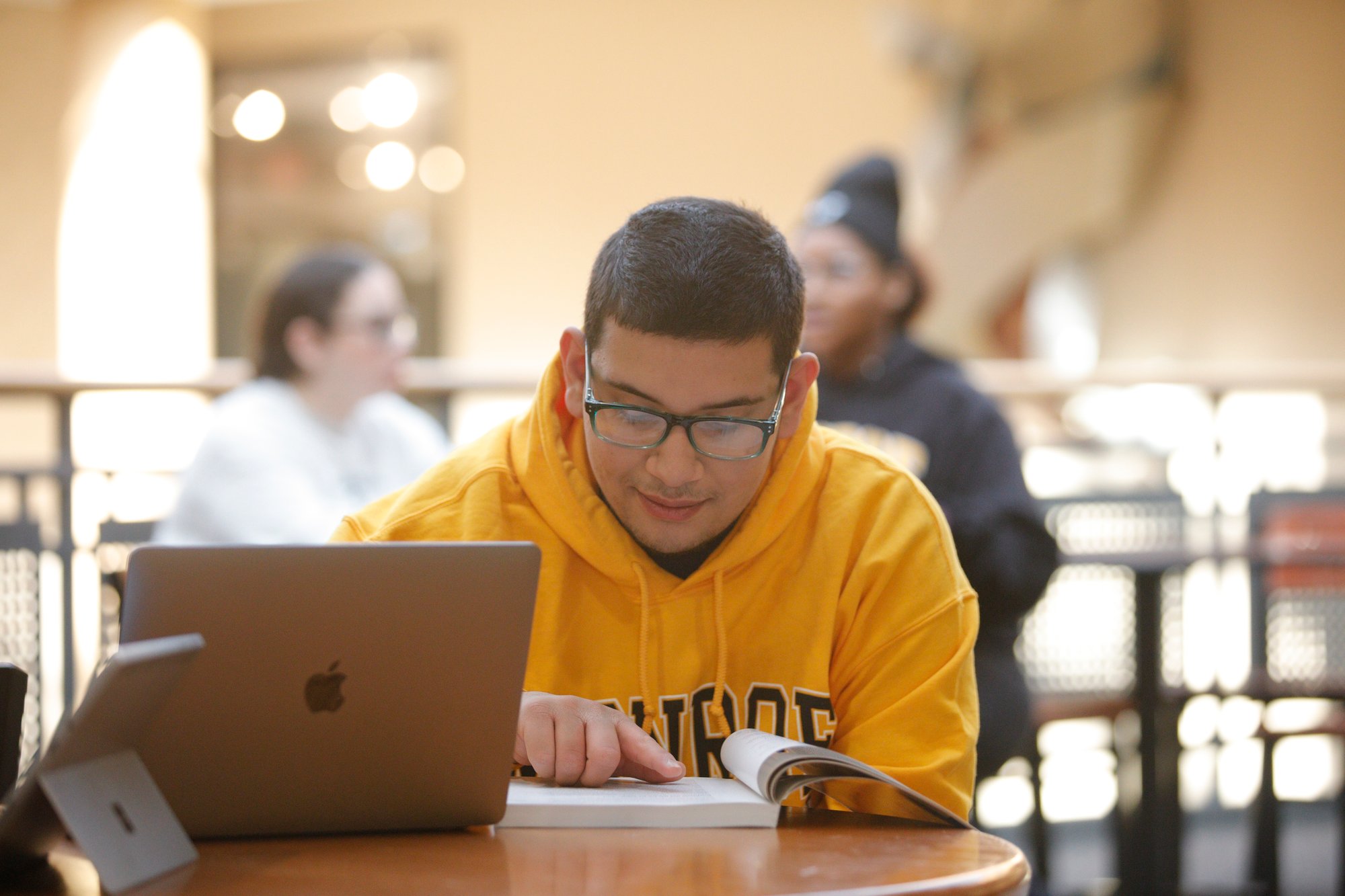 MW022724MCC_0521 MW022724MCC_0521