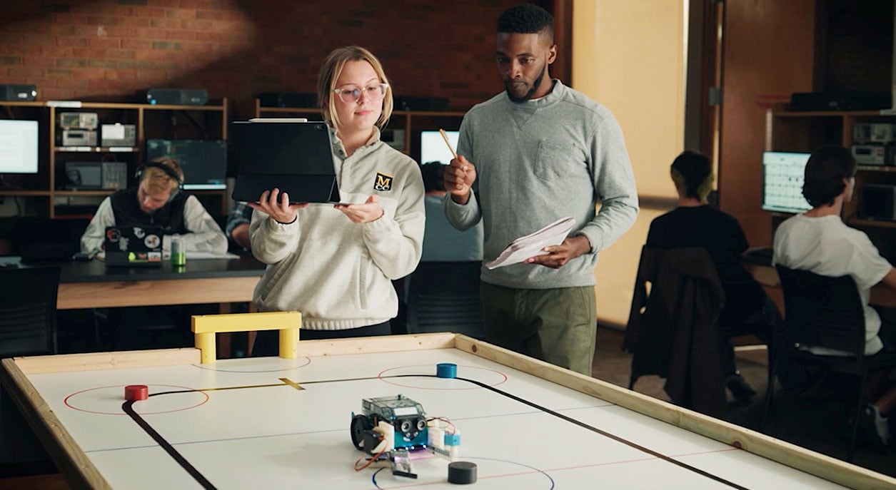 Thumbnail-Visual_MCC